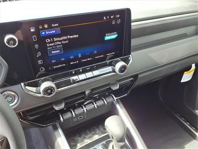 2025 Chevrolet Colorado WT/LT