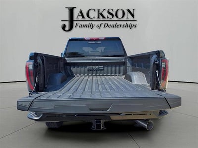 2025 GMC Sierra 2500 HD AT4