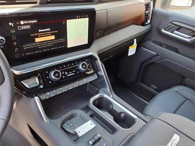 2025 GMC Sierra 2500 HD Denali