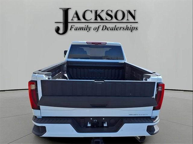 2025 GMC Sierra 2500 HD Denali