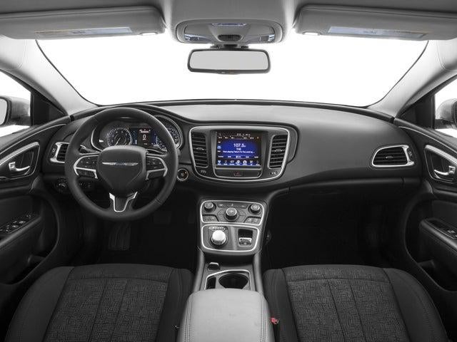 2017 Chrysler 200 Limited Platinum