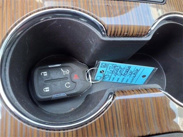 2023 GMC Acadia FWD SLE