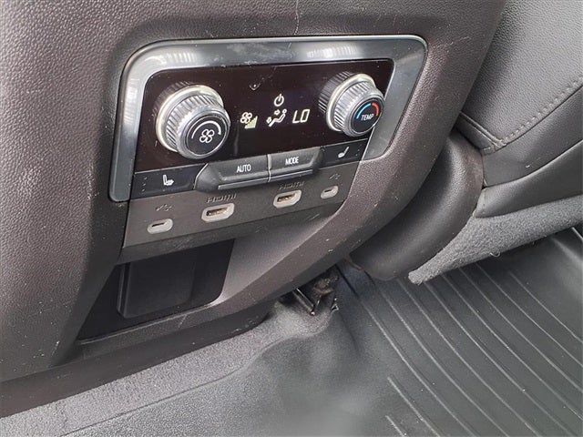 2021 GMC Yukon 4WD AT4