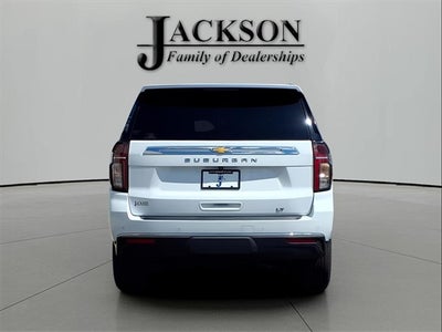 2021 Chevrolet Suburban 4WD LT