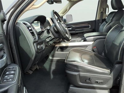 2022 RAM 2500 Laramie Crew Cab 4x4 6'4' Box