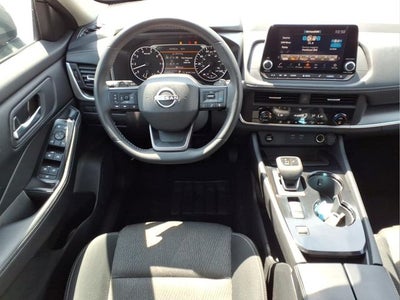 2025 Nissan Rogue SV FWD