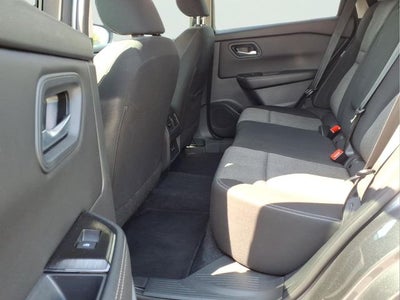 2025 Nissan Rogue SV FWD