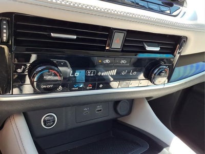 2023 Nissan Rogue SL Intelligent AWD