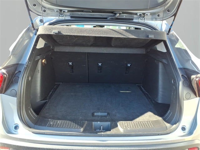 2025 Chevrolet Trax FWD LT