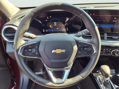 2025 Chevrolet Trax FWD LT