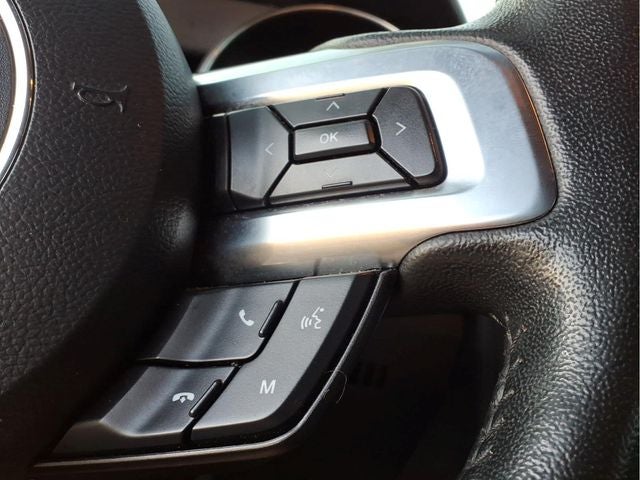 2022 Ford Mustang EcoBoost