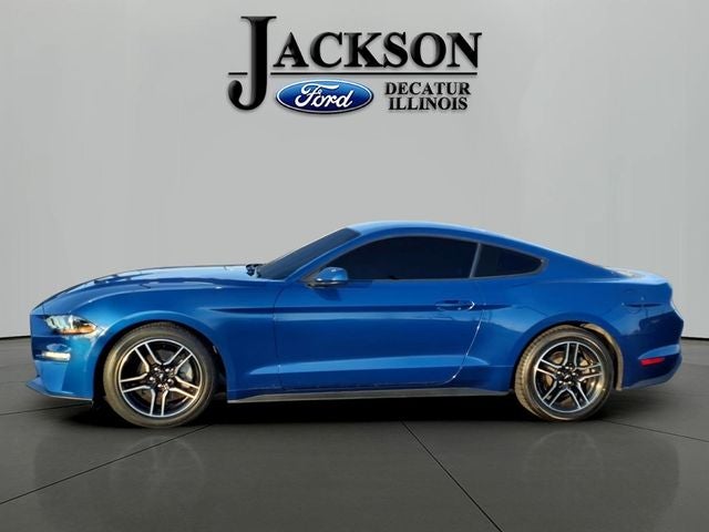 2022 Ford Mustang EcoBoost
