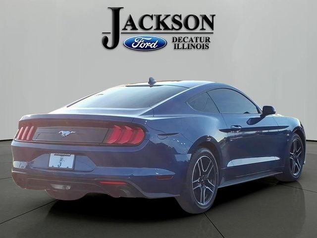 2022 Ford Mustang EcoBoost
