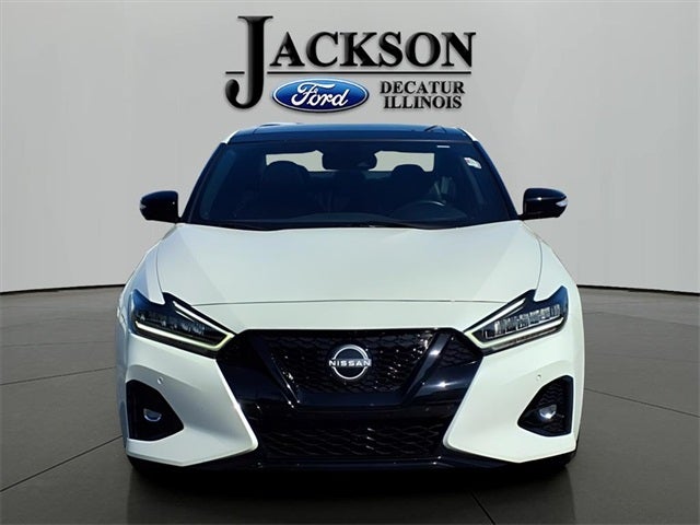 2023 Nissan Maxima SR