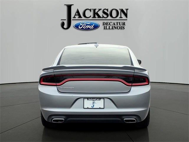 2017 Dodge Charger SXT