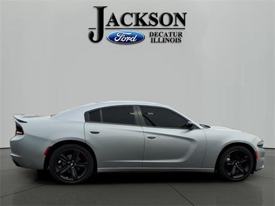 2017 Dodge Charger SXT