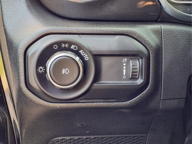 2023 Jeep Wrangler Sport Altitude