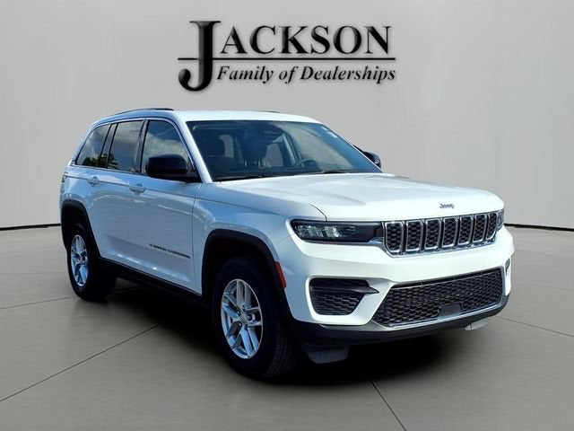 2023 Jeep Grand Cherokee Laredo