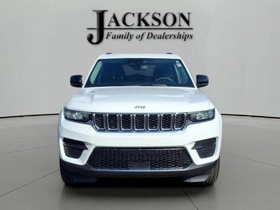 2023 Jeep Grand Cherokee Laredo