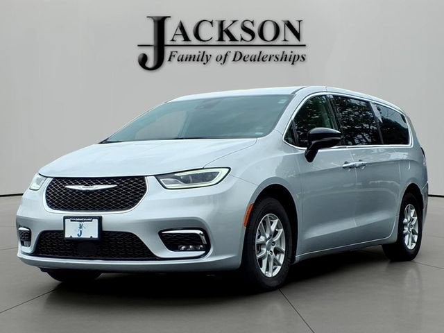 2024 Chrysler Pacifica