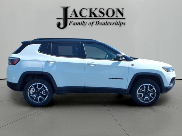 2024 Jeep Compass Trailhawk