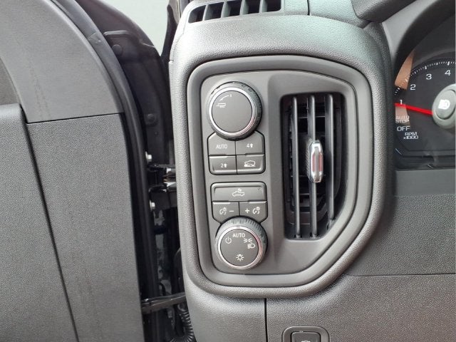 2026 Chevrolet Silverado 1500 Custom - Photo 12