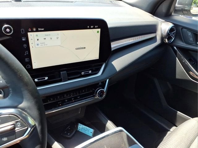 2025 Chevrolet Equinox LT - Photo 12