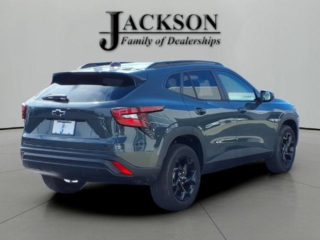 2026 Chevrolet Trax LT - Photo 17