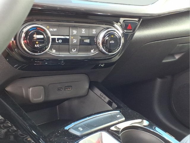 2026 Chevrolet Trax Activ - Photo 9
