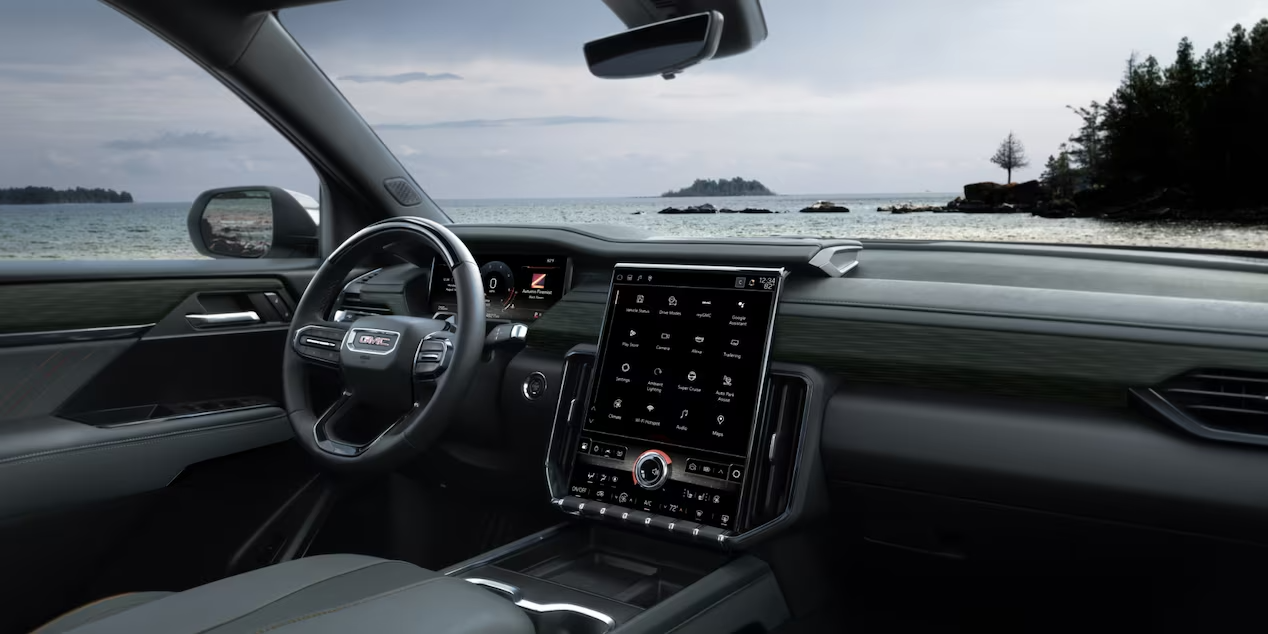 2024 GMC Acadia Insightful Technology